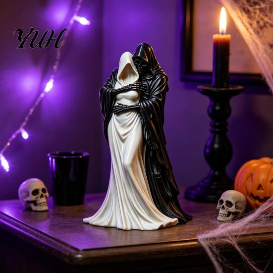 Unique Holiday Gifts Gothic Hugging Reaper Figurine, Resin Black And White Skeleton Home Decor Statue for Bookshelves Desktop, Retro Halloween