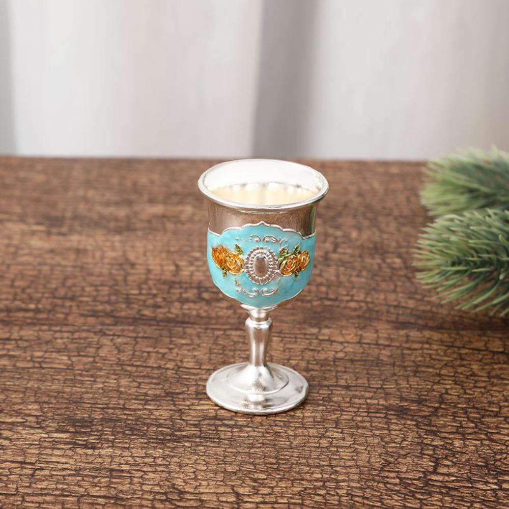 Creative Gold Vintage Wine Glasses Metal Drinkware White Wine Cup European-style Tableware Accessories Cocktail Cup Home Party