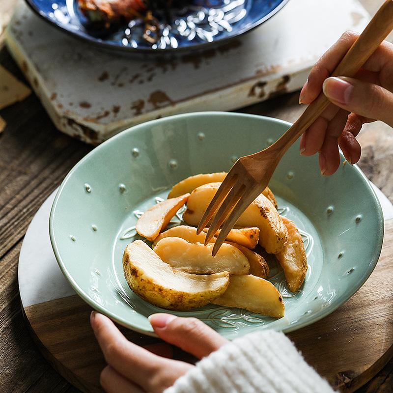 8-дюймовая керамическая рельефная тарелка с изображением птиц в стиле ретро, круглая сервировочная тарелка для пасты, салата, десерта, суповой тарелки, подходит для использования в микроволновой печи