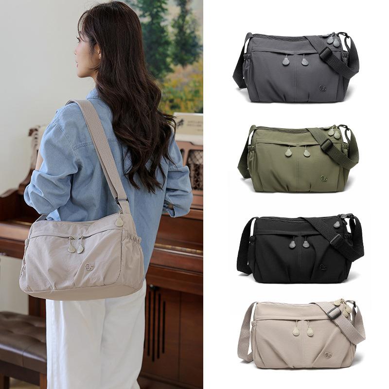 Women Crossbody Bag Nylon Hobo Bag Lightweight Sports Large Capacity Shoulder Bag Mother Bag