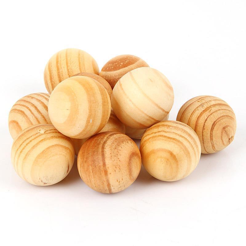 Camphor Wood Balls - 1.8cm Natural Mothballs for Wardrobe Protection: Anti-mildew, Anti-insect, Anti-moisture.