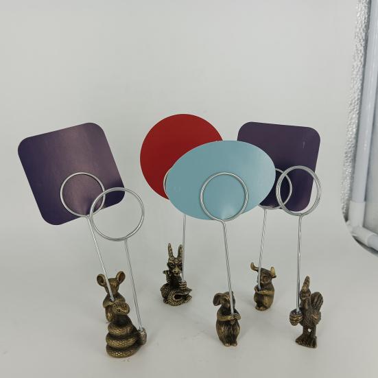3Pcs Note Holder Stable Anti-Corrosive Spiral Clip for Notes Photos Menus Business Cards Retro Zodiac Desktop Ornament Unique Gift for Collectors