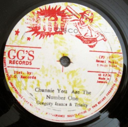 12-дюймовая пластинка GREGORY ISAACS & TRINITY - Chunnie You Are The Number One NONE Хит 1977 Ямайка Регги, Ска и Даб Б/У