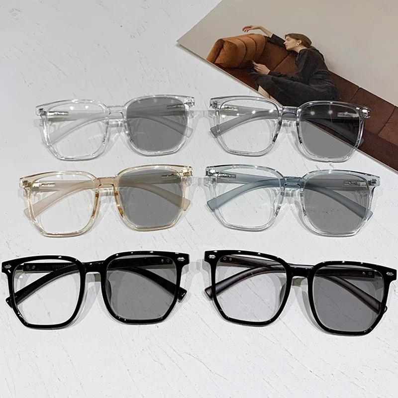 Retro TR90 Black Framed Photochromic Eyewear Large Frame Polygonal Myopia Glasses Oversized Anti Blue Light Near Sight Glasses