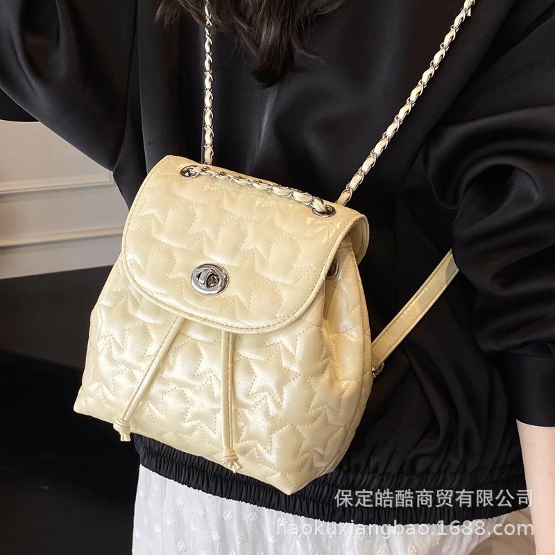 Премиальная текстура модный универсальный модный тренд рюкзак женский 2025 лето новый простой и легкий маленький рюкзак