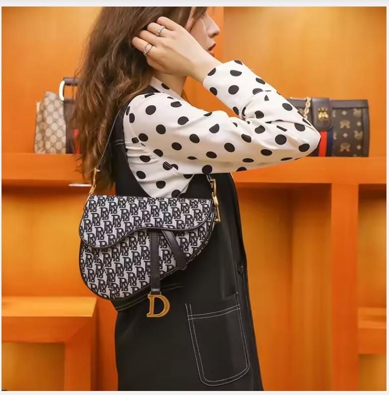Pi8 23*20*6cm Luxury Women Clutch Bags Designer Crossbody Shoulder Purses Handbag Women Clutch Travel Tote Bag