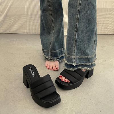 Женская обувь – Сандалии