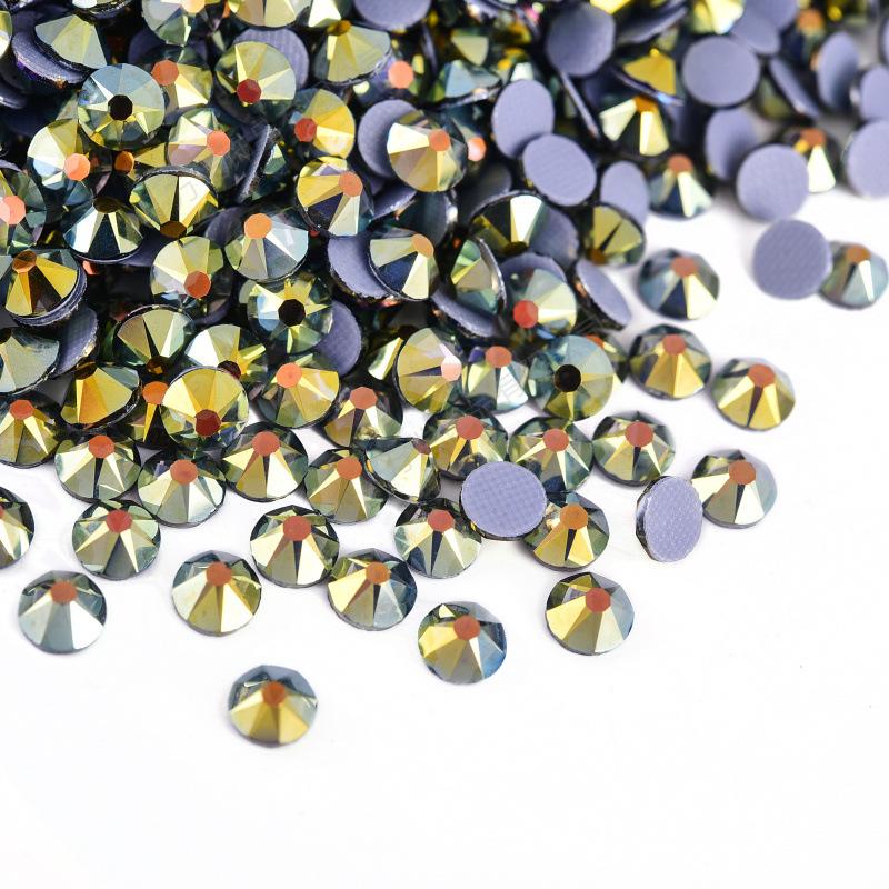 Восемь больших и восемь маленьких имитаций австрийских горячих бриллиантов цвета AB, стеклянные стразы с термоклеевой основой, горячие бриллианты для рукоделия, аксессуары для одежды