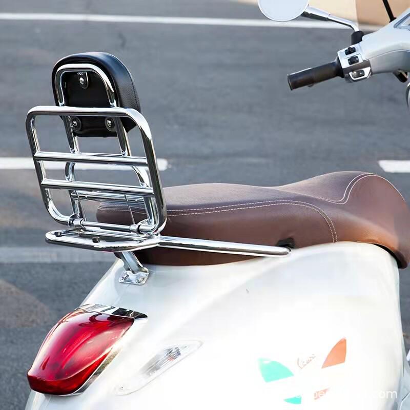 Задний багажник Vespa Sprint/Primavera 150 GTS300 GTV6 со складной спинкой