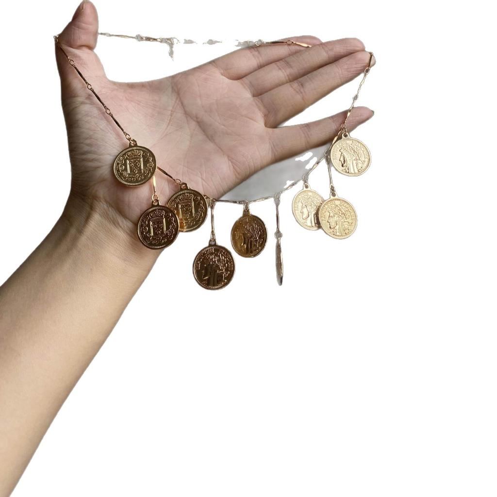 Трансграничное металлическое ожерелье с подвеской-кисточкой - Изысканный аксессуар в стиле легкой роскоши, цепочка для ключицы