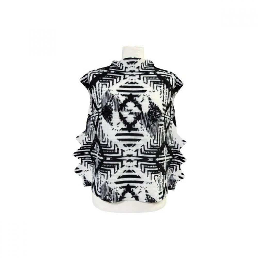 La Vita Junko Diamond Geometric Print Durie Sleeveless Top Ltsts21p