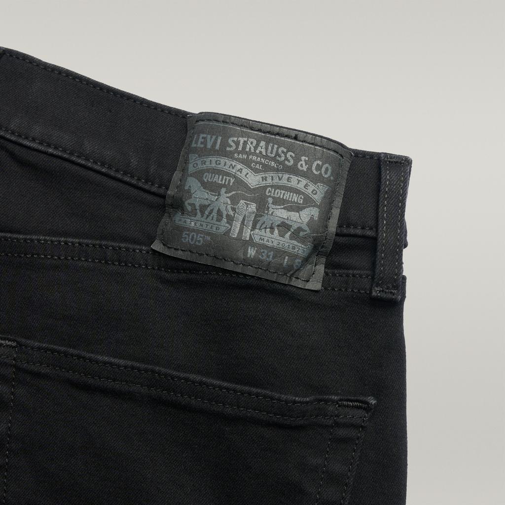 Levi's Джинсы мужские матовые черные умеренно прямые 00505-3401