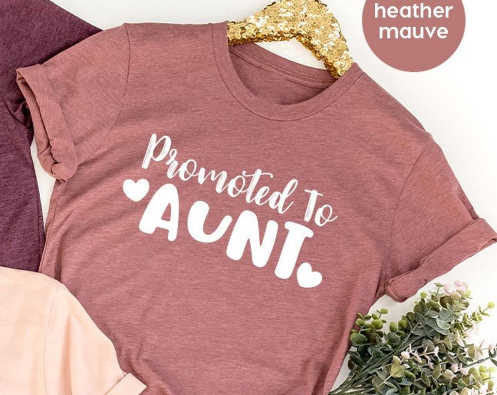 Promoted To Aunt T-Shirt, Cute Auntie Shirt, Best Auntie T Shirt, Cool Sister Shirt, Aunt To Be Shirt, Gift For Auntie, New Auntie Gift