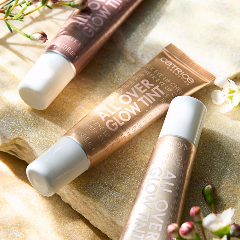 Catrice All Over Glow Tint Tinted Treatment -