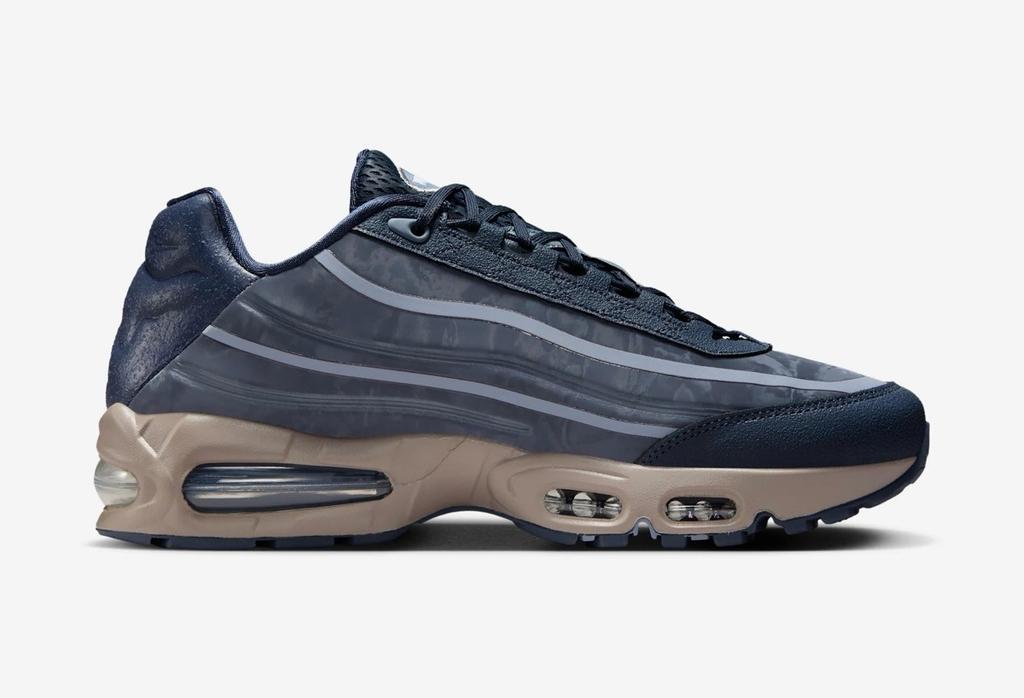 HQ0263-400 Worksout A Nike Air Max 95 Big Bubble "Thunder Blue"