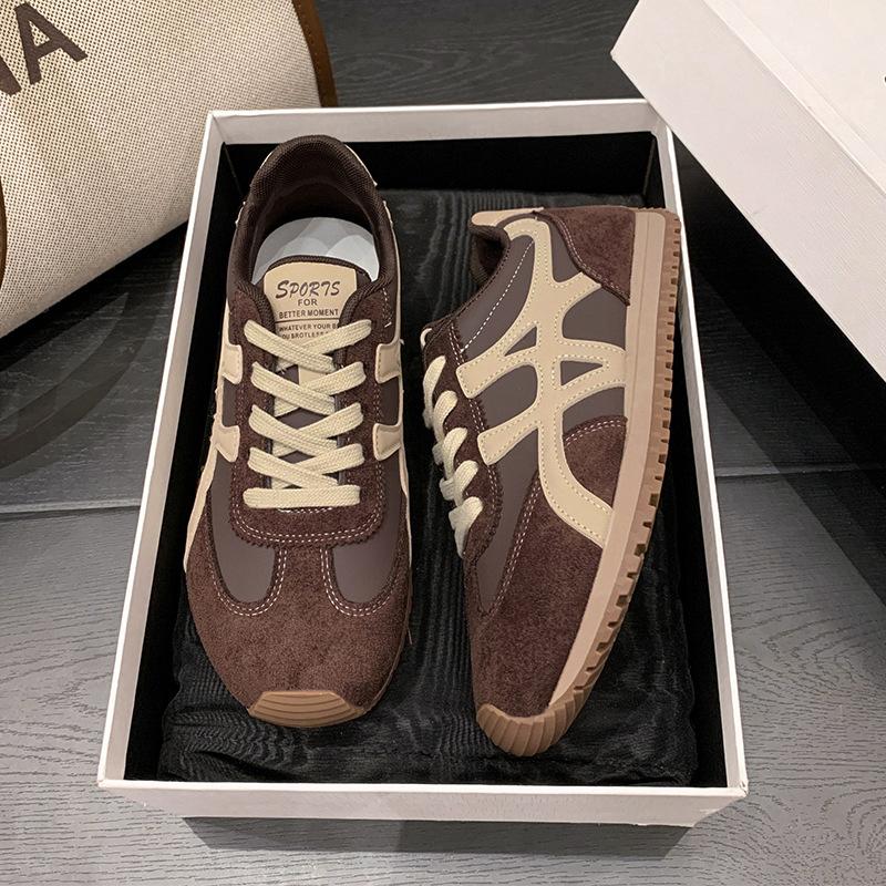 Кожаные кроссовки Форрест Гамп женские 2025 новая осенняя мода универсальные повседневные туфли на платформе для увеличения роста спортивная обувь сетчатые одинарные туфли