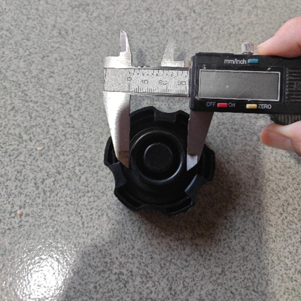 Крышка бачка тормозной жидкости для Cadillac XT4 XT5 XT6 CT4 CT5 ATS-L XTS Buick Regal