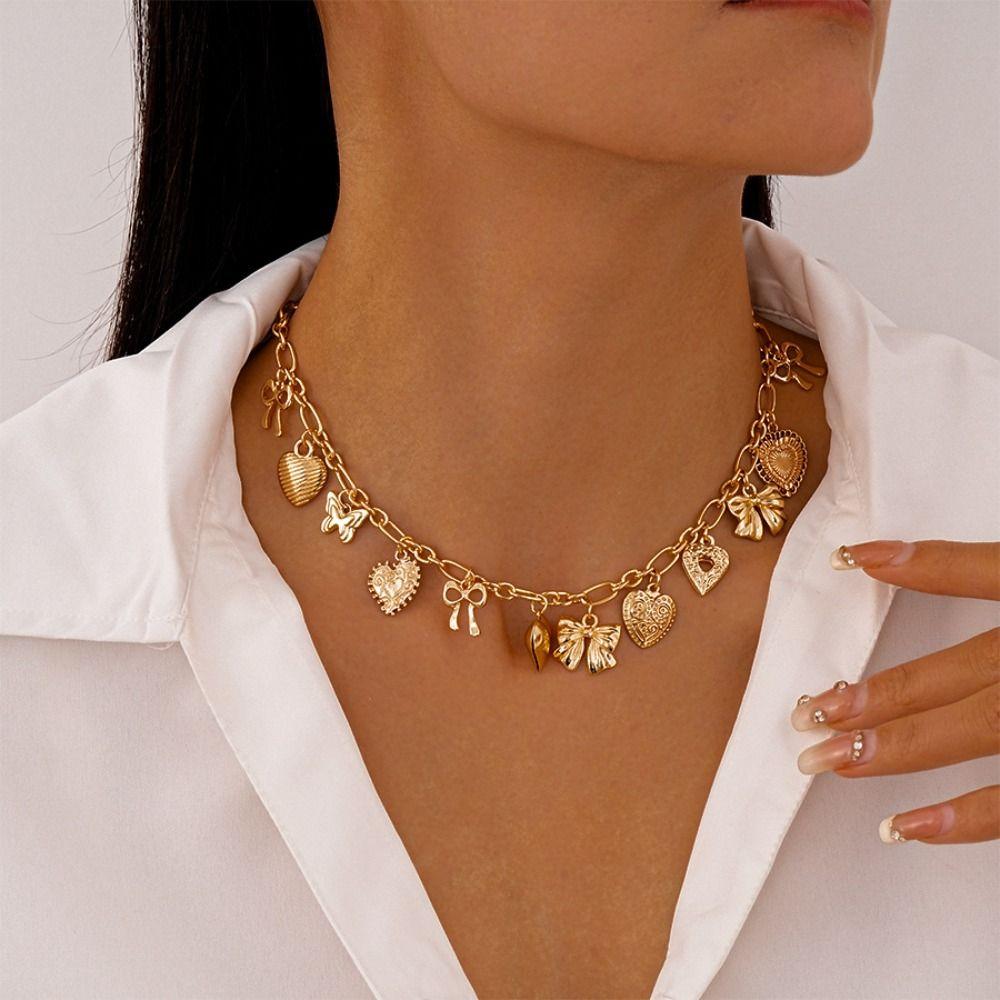 Punk Metal Necklace Y2k Sweet Choker Elegant Heart Pendant Necklace Women