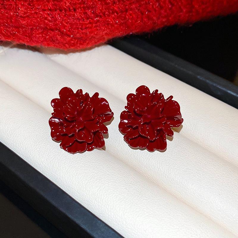 Ankara Red Stud Earrings: Silver Needle Drip Oil, Simple and Versatile Fashion for Women.