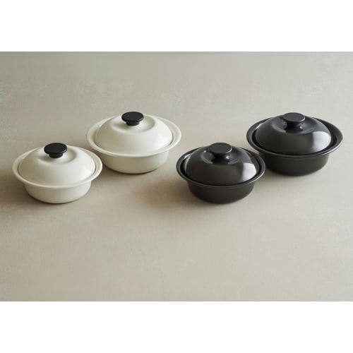 Nodahoro Enamel Heat-Resistant Pot, Small, Gas/IH Compatible, Perfect for Single-Person Ramen and Udon Noodles, Made In Japan, Coconabe, Dark Black, K