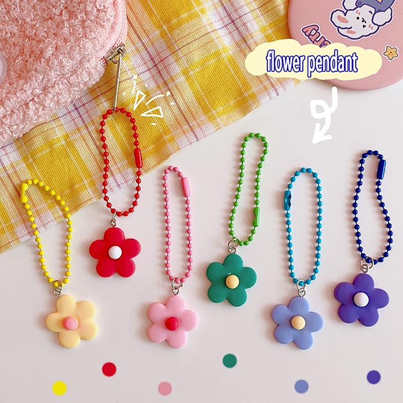 Брелок для ключей с маленькими цветными цветами, кулон для ключей в розовом цвете, подвеска для сумки для женщин, цепочка в корейском стиле, мультяшные брелки