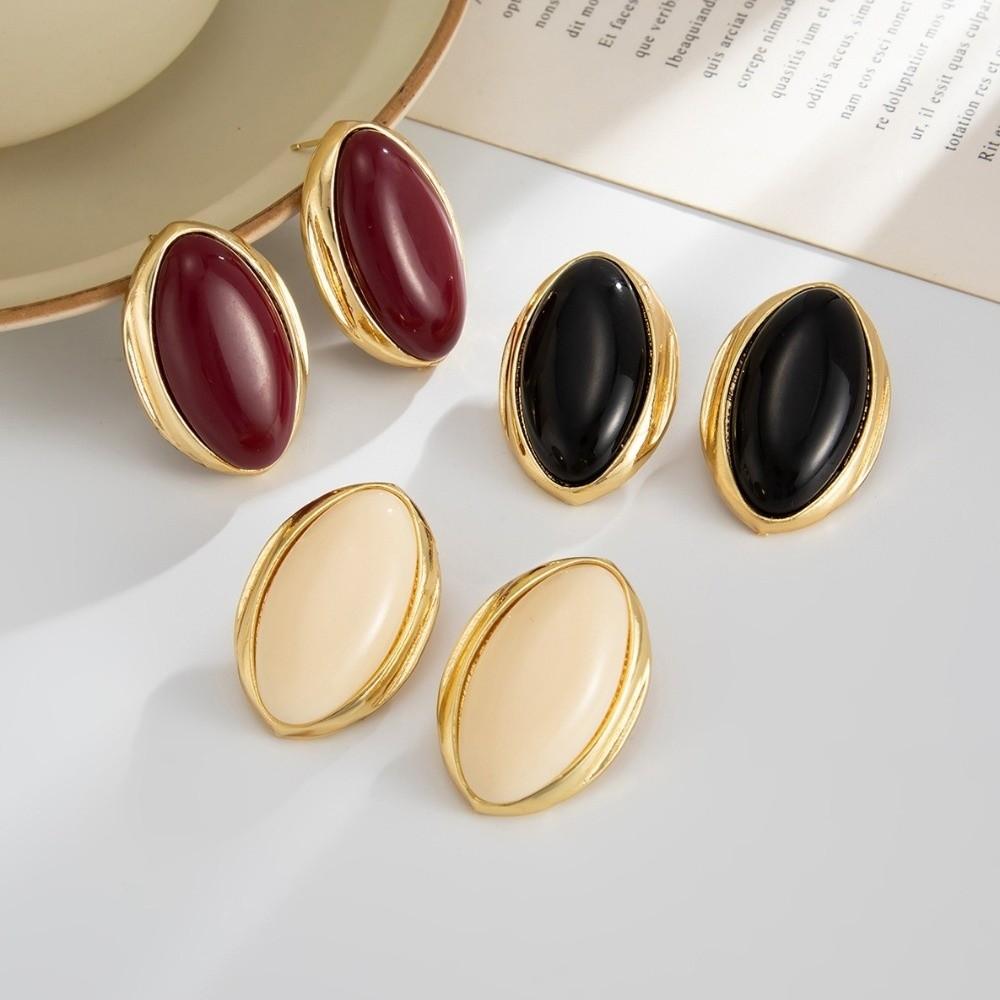 Simple Oval Resin Finger Ring Elegant Style Light Luxury Retro Earrings Daily Wear