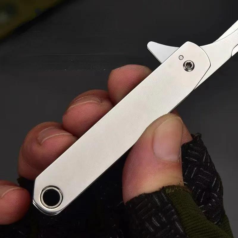 Hot Selling Stainless Steel Portable Folding Art Knife Fruit Blade Sharp Outdoor Multifunctional Keychain, Open Express Delivery