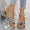 Туфли женские с открытым носком женские тапочки больших размеров современные тапочки женские леопардовые с квадратным носком высокие толстые каблуки женские сандалии