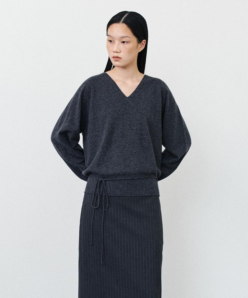 NOTIA Wholegarment V Neck Knit - Charcoal