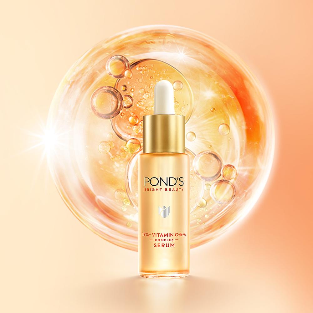 POND'S Сыворотка Bright Beauty 12% с витаминами C E A 28 мл для удаления следов от акне, пигментации, пятен, для чистой сияющей кожи, быстро впитывается