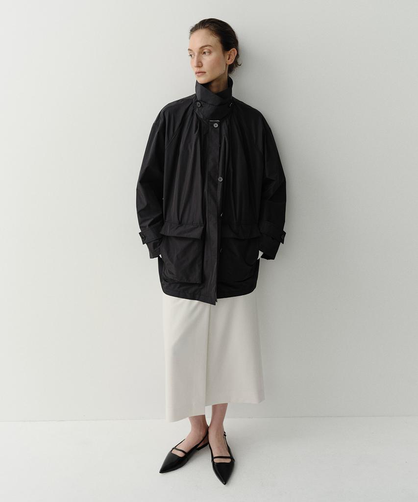EAAH Maren Tuck Volume Jacket (Black)