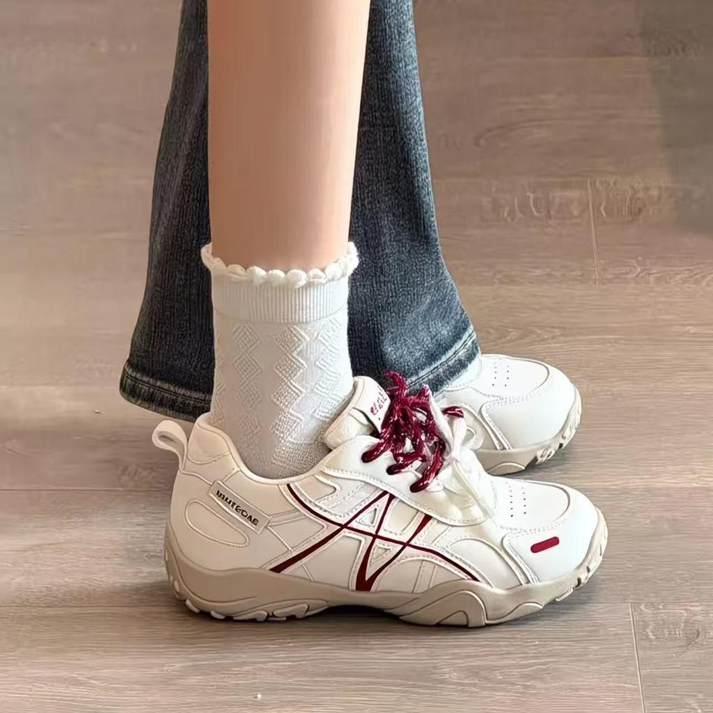Leisure sports moral training spring platform heightening women's shoes 2026 new retro versatile Forrest Gump shoes