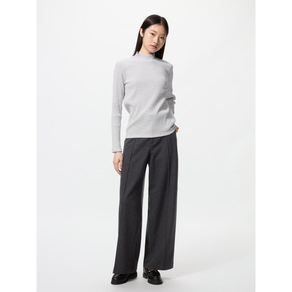 Uniqlo Lip High Neck T  Long Sleeve  sTripe