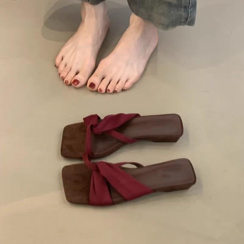 Дизайнерские нишевые сандалии в стиле ретро, красные, с открытым носком, на высоком каблуке, крутые шлепанцы, женская обувь