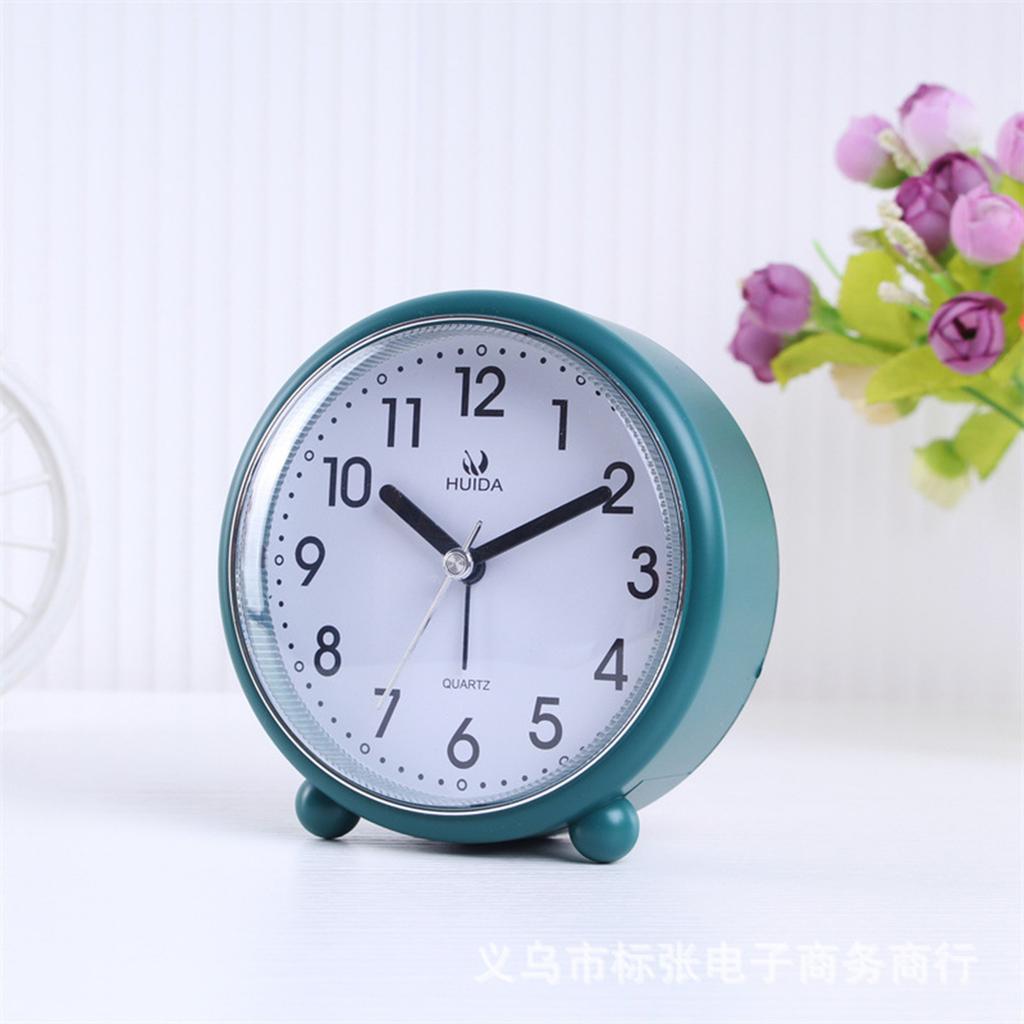 Классический аналоговый будильник 4 дюйма, бесшумный, не тикающий, с ночником, на батарейках, в старомодном стиле для прикроватной тумбочки