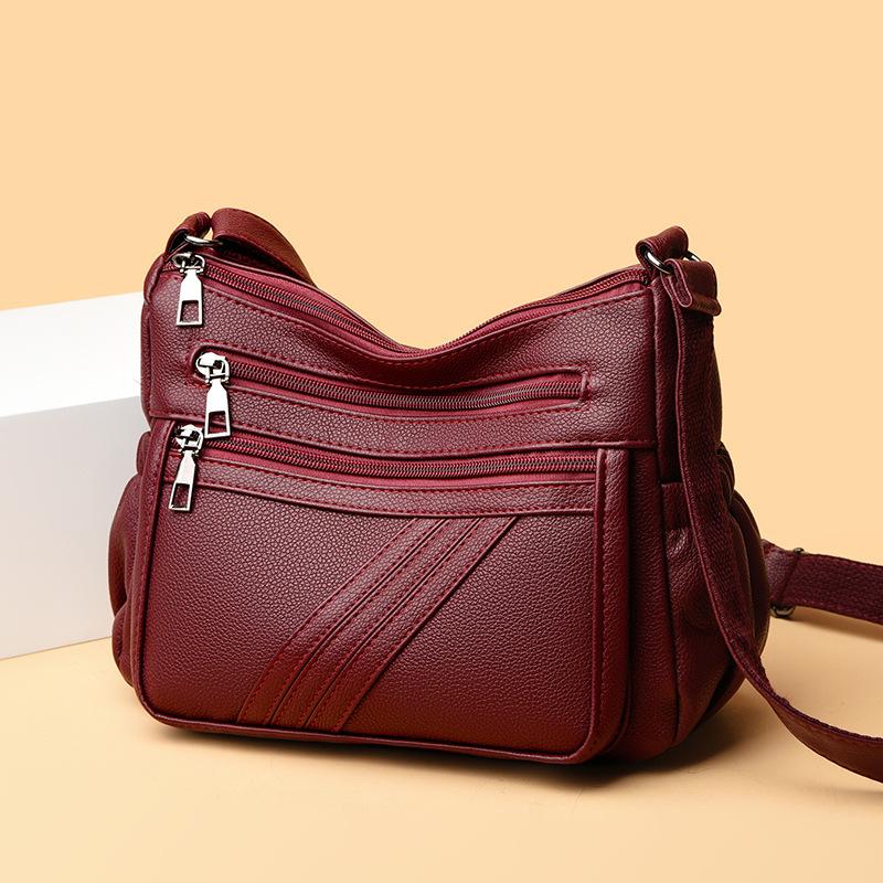 2026 new women's bag fashion messenger bag mother bag high-grade leisure bag Korean women's versatile travel bag single shoulder