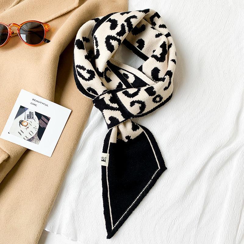 Qiandongge Small Scarf Women's Autumn and Winter Versatile Tide Thickened Warm Decorative Neck Protection Neck Scarf