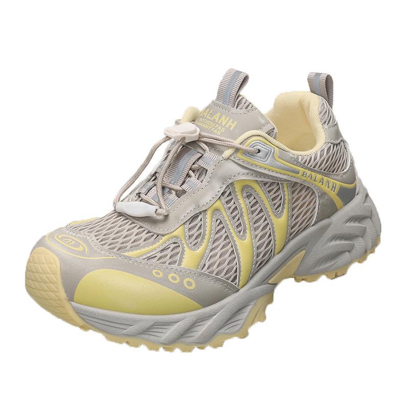 Кривоголовые ультралегкие спортивные одинарные туфли женские осенние сетчатые дышащие уличные альпинистские универсальные кожаные кроссовки для папы