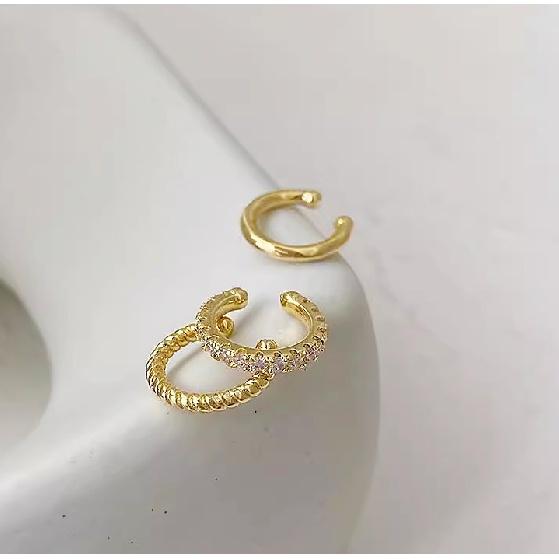 Fashion Simple Design Gold Color Clip Earrings for Women Non-Piercing Puck Rock Fake Cartilage Ear Cuff 2023 Trendy