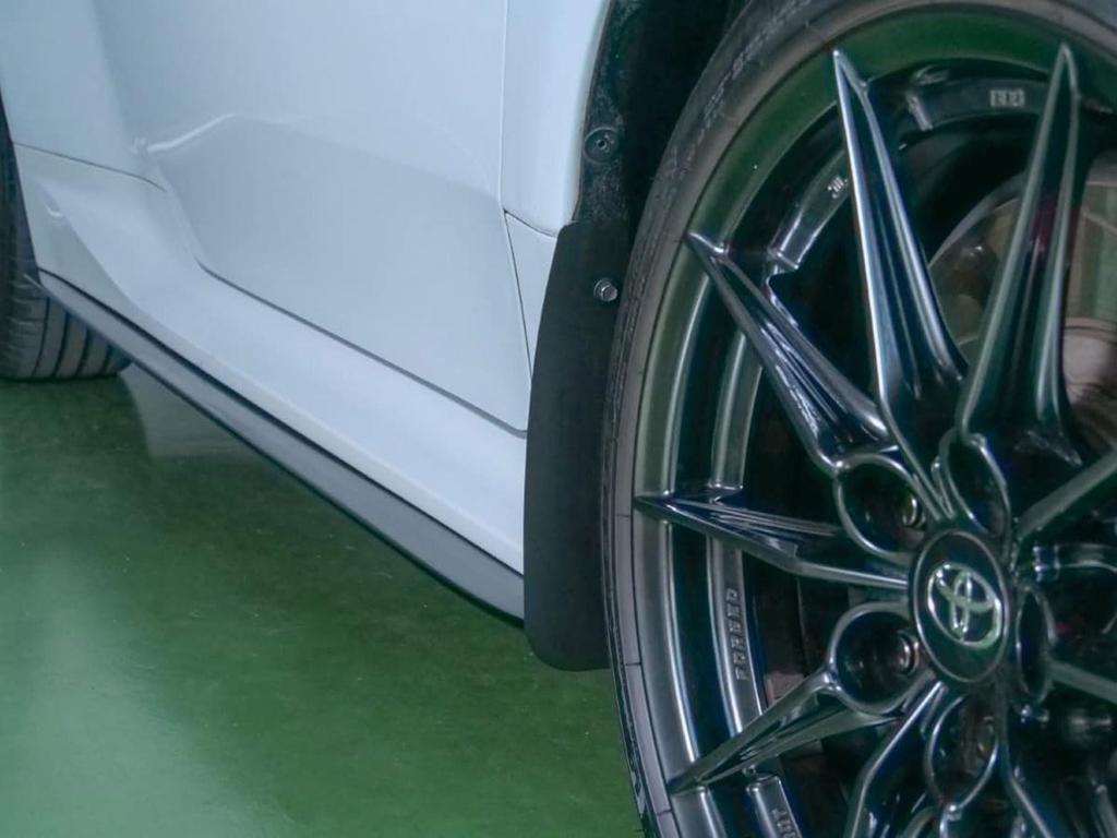 CUSCO Sport Flap for Toyota GR Yaris Front Set Black 1C7850FB – Stone Chip Protection, Easy Bolt-on