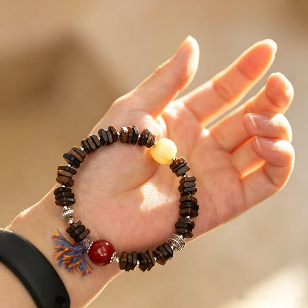 Exquisite Carved Agarwood, Imitation Beeswax, Cinnabar, and Purple Gold Sand Bracelet for Women