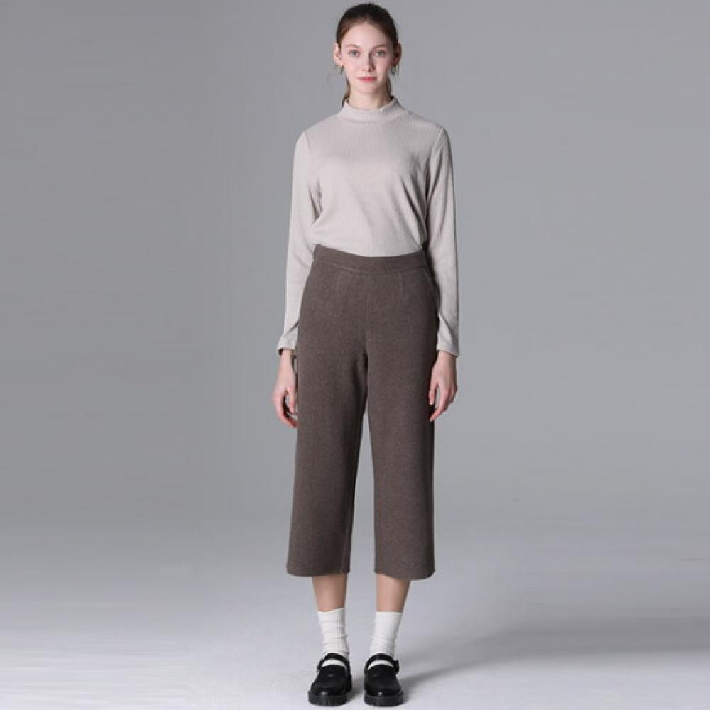 Le Ot Straight Fit Mid High Rise Wool Handmade Pants