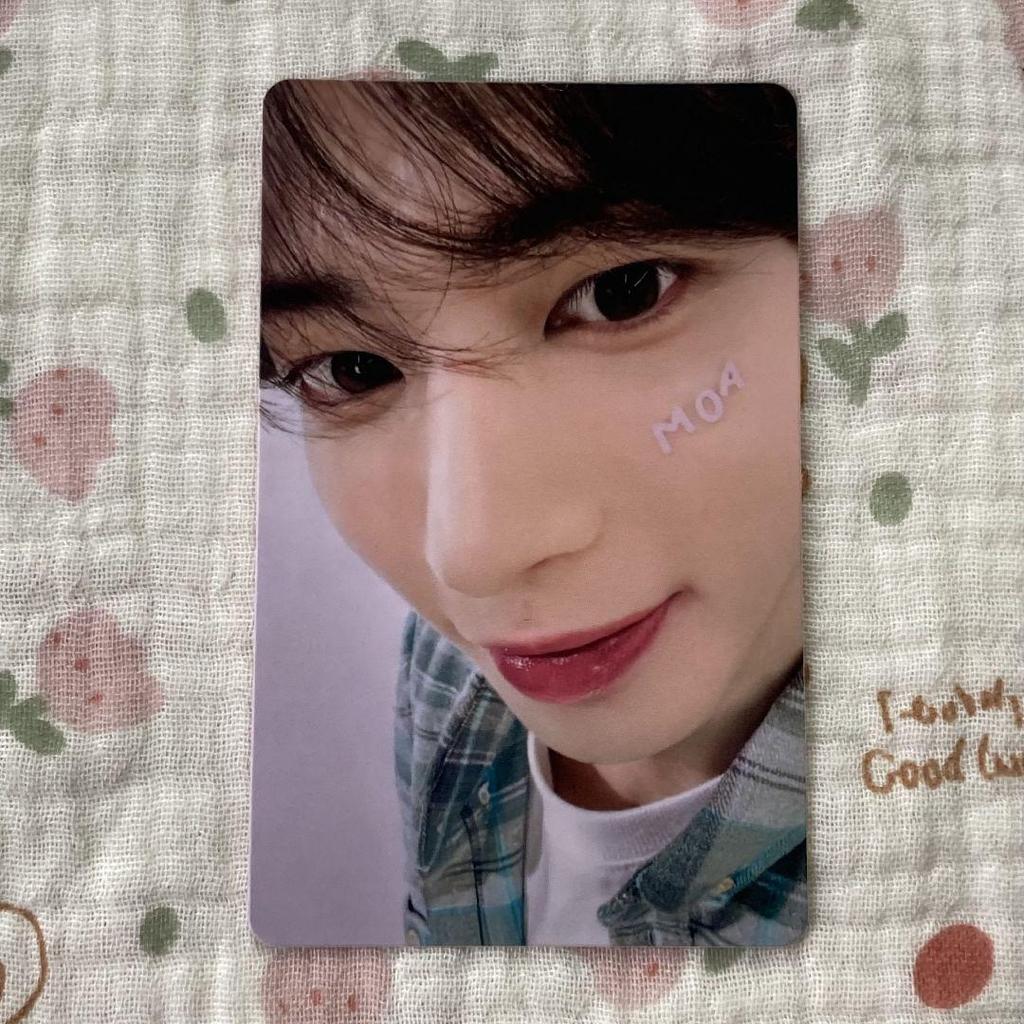 [Б/У] TXT moazone Япония концерт FC лимитированная Тэхён трейд-карта