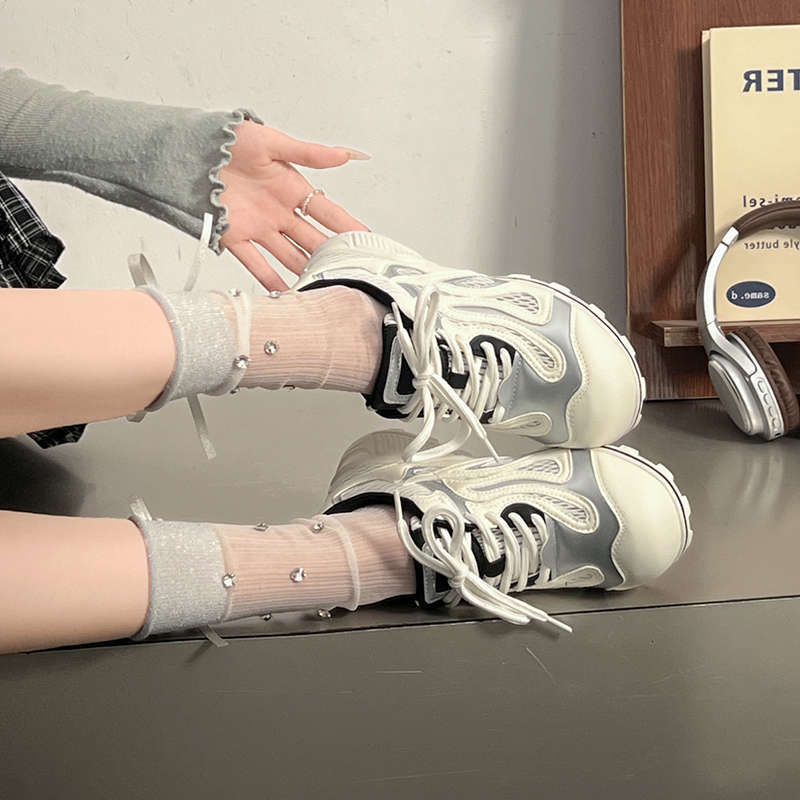 Эстетика беспорядка Боулинг-туфли Обувь Форреста Гампа Женская Летняя 2025 Новые Дышащие Сетчатые Повседневные Папины Туфли Женские