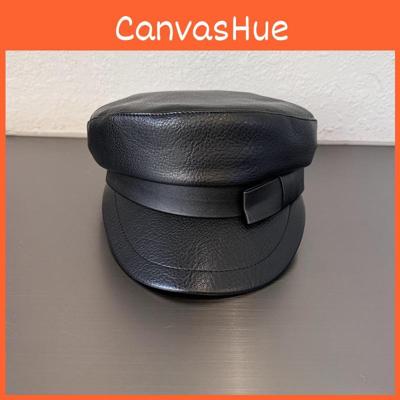 Однотонный цвет лица, стройнящий, темно-синяя кепка, короткий козырек, кожаный материал, принадлежности, женский