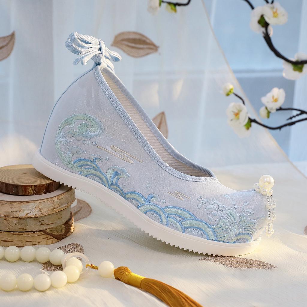 Embroidered Shoes Hanfu Shoes Han Element Ancient Cloth Shoes The Inner Height of The Shoes Increases By 6cm