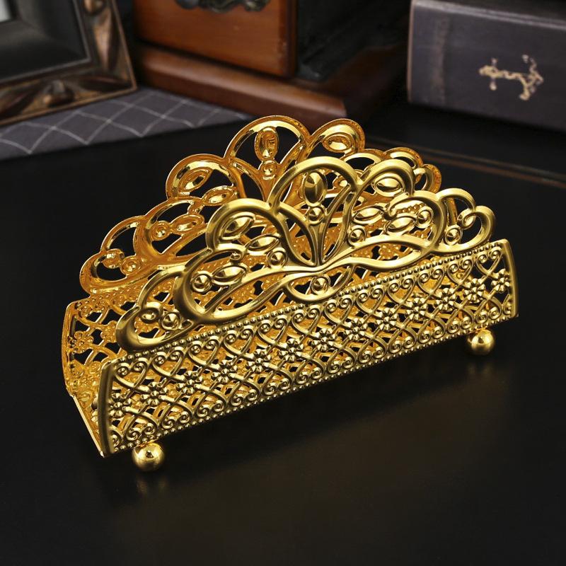 Vintage Golden Hollow Carved Metal Napkin Holder Vertical Tabletop Tissue Stand For Restaurant Hotel Home Dining Decor