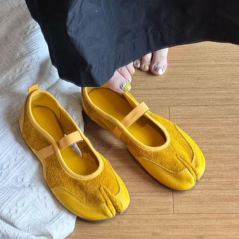 Модные Новые Туфли-горошки с Раздельным Носком Женские 2025 Лоферы с Перекрестной Пряжкой Красные Повседневные Туфли Мэри Джейн Балетки Женские