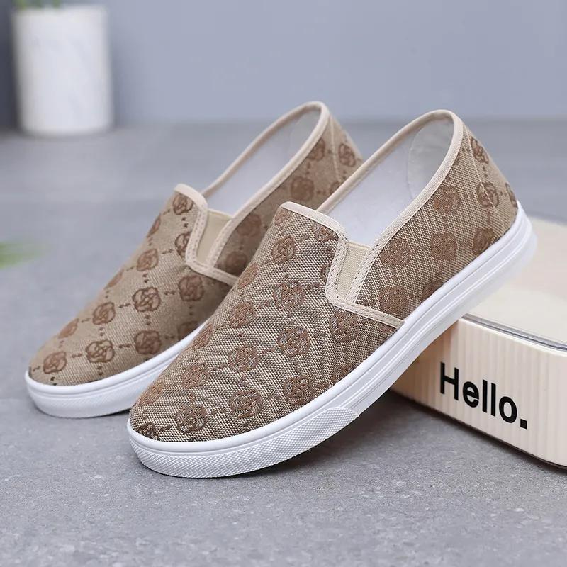 Cresfimix Sapatos Femininas Women Cute Round Toe Plaid Pattern Anti Skid Slip Flat Shoes Lady Elegant Green Canvas Shoes Ba302