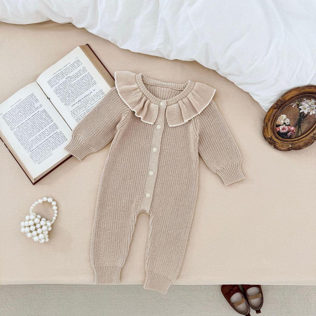 Хлопковый ромпер с длинным рукавом для девочки с воротником-рюшем на весну/осень
